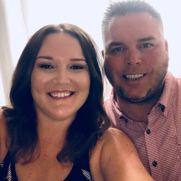 Meet your Posher, Ivie - Picture 2 of 4